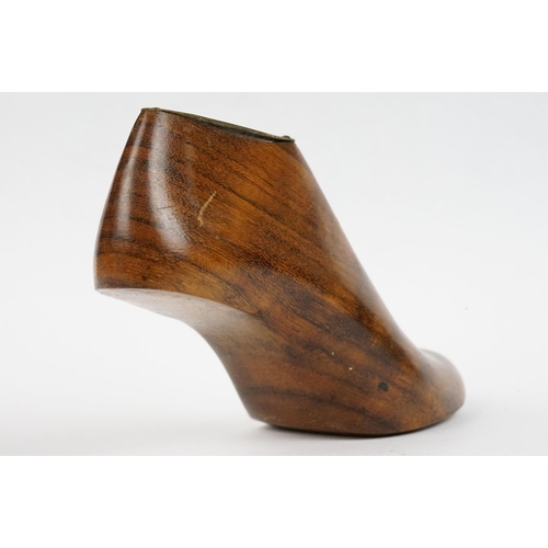 226 - Miniature Oak Shoe presented by Clarkes Shoes