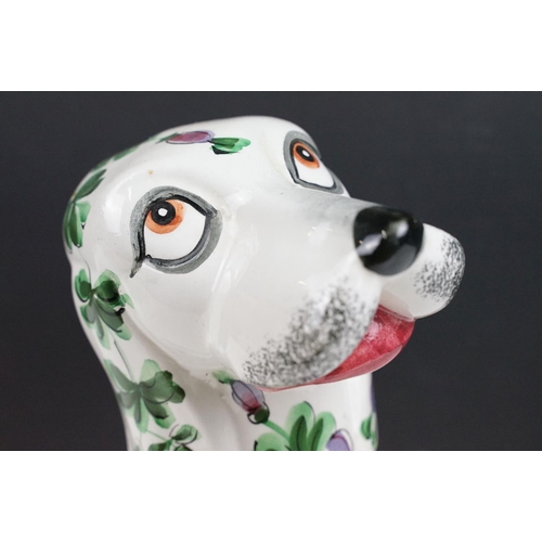 32 - 20th Century Italian pottery seated dog with floral decoration (approx 23cm tall), plus a mid 20th C... 