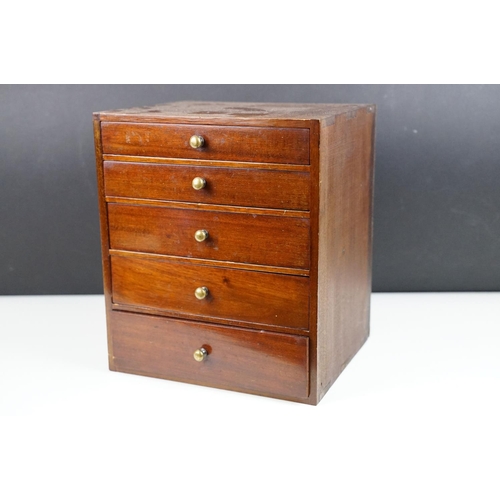 133 - 19th century Mahogany Table Top Collector's Cabinet of Five Drawers, 24cm wide x 28cm high