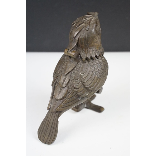 138 - Bronze novelty desk inkwell in the form of a bird, approx 16cm tall