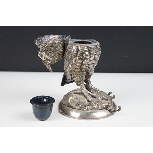 148 - Novelty silver plated desk inkwell modelled as an Owl, with glass eyes, complete with glass liner, p... 