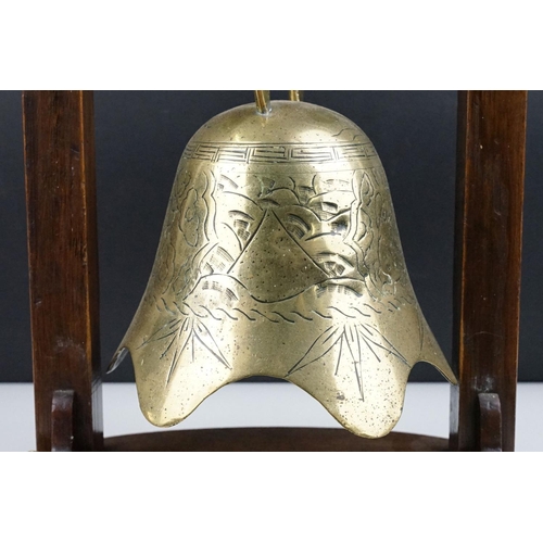 155 - Oak and Brass ' Fireman's Helmet ' Dinner Gong, approx 34cm tall