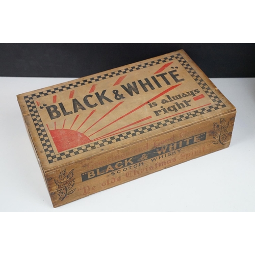 202 - Advertising - Three whisky boxes to include Johnnie Walker Red Label, Haig 'Don't Be Vague' and Blac... 