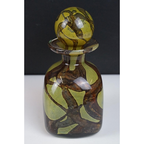 87 - Collection of glass to include Caithness Serenity paperweight 304/500, Caithness Extravaganza paperw... 