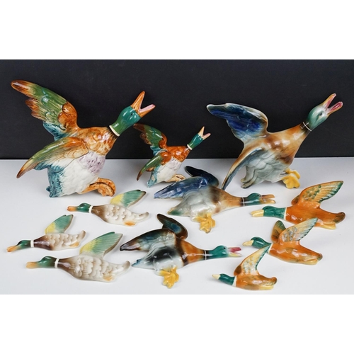 90 - Collection of flying duck ceramic wall plaques of various sizes and designs. Most unsigned, includes... 