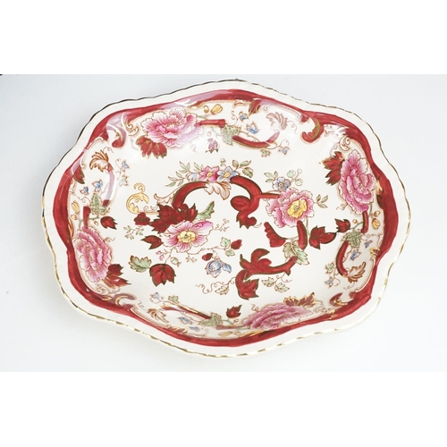 36 - Masons Ironstone 'Mandalay Red' ceramics, 6 pieces, to include a serving dish, dinner plate, ginger ... 