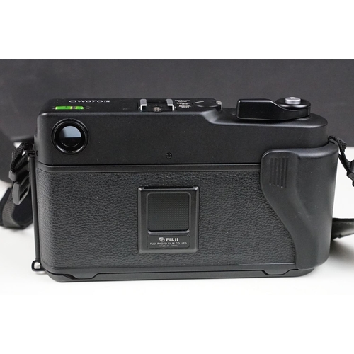 407A - Fujifilm Professional GW670 III 6x7 Medium Format Range Finder Camera, together with Fujinon 90mm f/... 