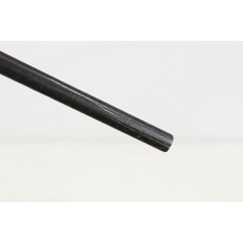 162 - Three late 19th / early 20th century walking stick to include an early 20th century ebonised stick w... 