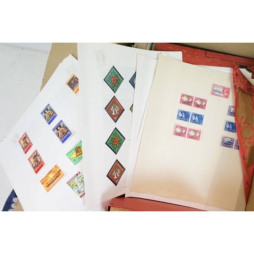 507 - A large collection of British, Commonwealth and world stamps contained within stamp albums together ... 