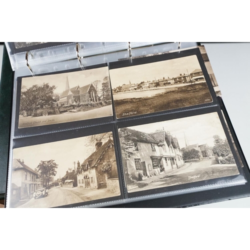 509 - A large collection of mainly early 20th century postcards, to include a large selection of real phot... 