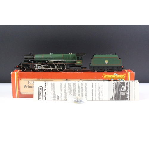 10 - Six boxed Hornby OO gauge locomotives to include R683 SR 4-4-0 Schools Class V Repton, R355 MR 4-4-0... 