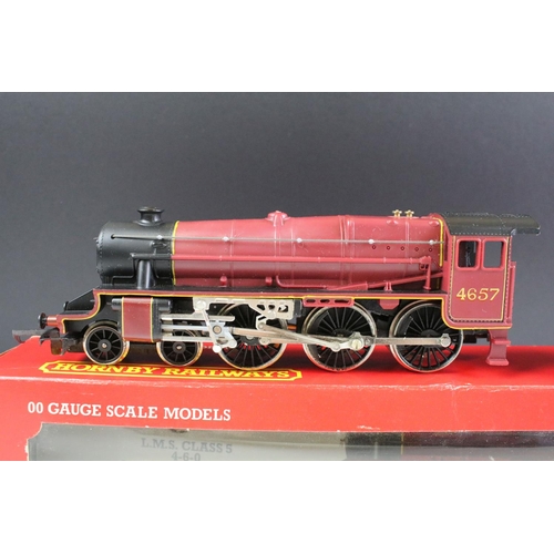 12 - Five boxed Hornby OO gauge locomotives to include R080 BR Class 29 Diesel, R866 LNER B12 locomotive,... 