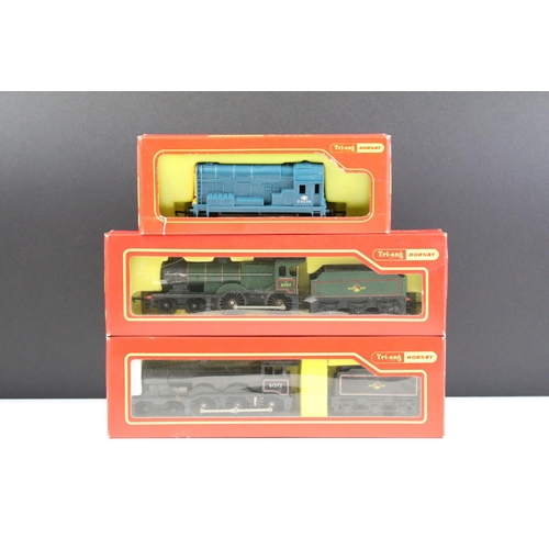 19 - Six boxed Triang Hornby OO gauge locomotives to include R152 0-6-0 Diesel Shunter, R150S loco R39 Te... 