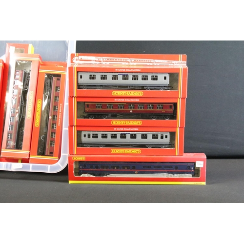 61 - 13 Boxed Hornby / Triang OO gauge items of rolling stock to include R4076A GNER Mk 4 Catering, The S... 