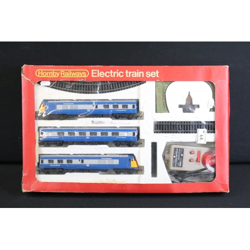 77 - Two boxed Hornby OO gauge train sets to include R538 Blue Pullman Set and another in cardboard and w... 