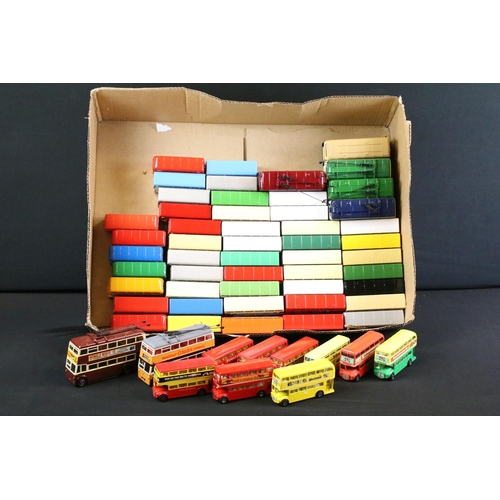 125 - Around 60 diecast models buses to include Corgi, Matchbox Super Kings and Dinky examples, diecast ge... 