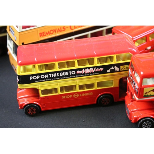 125 - Around 60 diecast models buses to include Corgi, Matchbox Super Kings and Dinky examples, diecast ge... 