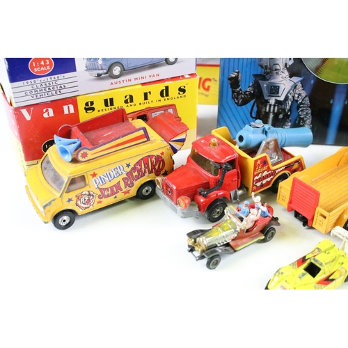 151 - Collection of various boxed and unboxed film and TV related diecast models to include Corgi CC50902 ... 