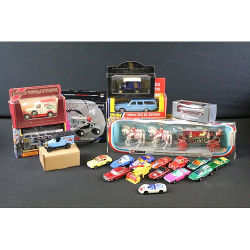 158 - Collection of diecast models to include 8 x boxed models (Dinky 122 Volvo 265 DL Estate, Corgi James... 