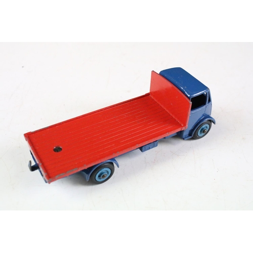 159 - Four boxed Dinky diecast models to include 932 Comet Wagon with hinged tailboard in two tone blue (b... 