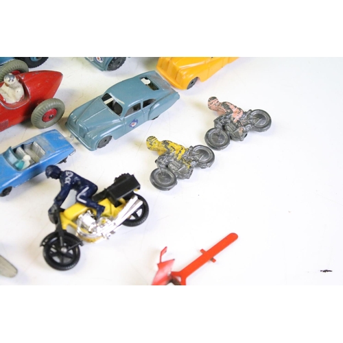 162 - Quantity of mid 20th C diecast & plastic models to include Dinky, Britains, Triang etc featuring 8 x... 