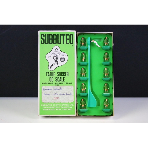 251 - Subbuteo - Six HW / Zombie teams to include  Luton Town, England, Liverpool, Northern Ireland, Peru ... 