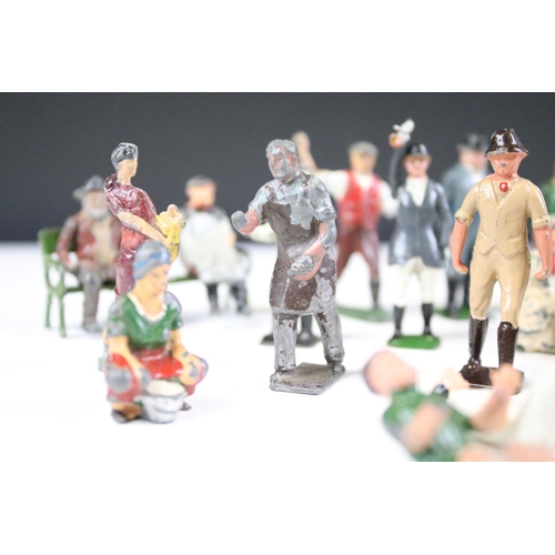 253 - Collection of early to mid 20th C Britains metal figures & plastic to include many Farming examples