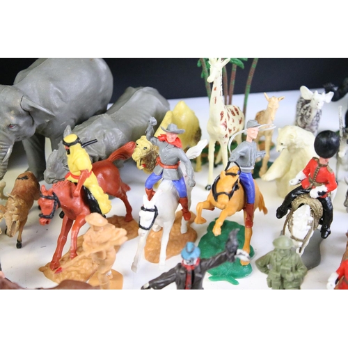 257 - Collection of around 140 plastic figures & accessories to include Timpo Toys, Britains & unbranded e... 