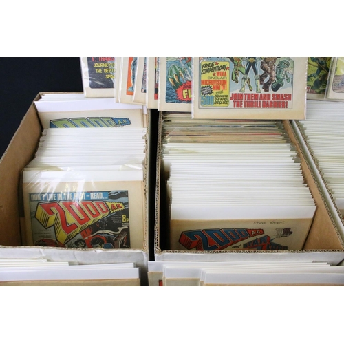 335 - Comics - Bagged and board 2000AD Comics run of issue 1 to 78 with 2000AD issues 81 to 850 varying co... 