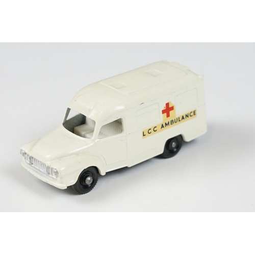 189 - Six boxed Matchbox Series diecast models to include 55 Police Patrol Car, 52 Maserati 4CLT 1948 (pai... 