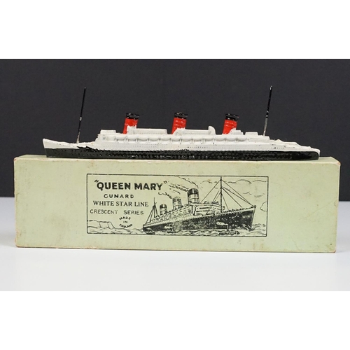 221 - Boxed Crescent Queen Mary Cunard White Star Line diecast model, ex with gd box