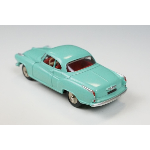 226 - Two boxed French Dinky diecast models to include 549 Coupe Borgward Isabella in turquoise, and 24H M... 