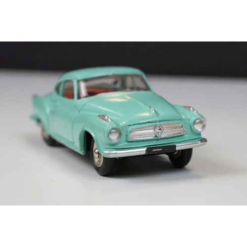 226 - Two boxed French Dinky diecast models to include 549 Coupe Borgward Isabella in turquoise, and 24H M... 