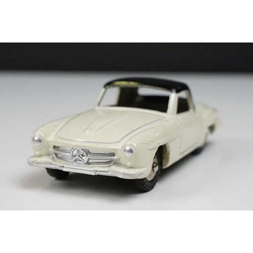 226 - Two boxed French Dinky diecast models to include 549 Coupe Borgward Isabella in turquoise, and 24H M... 