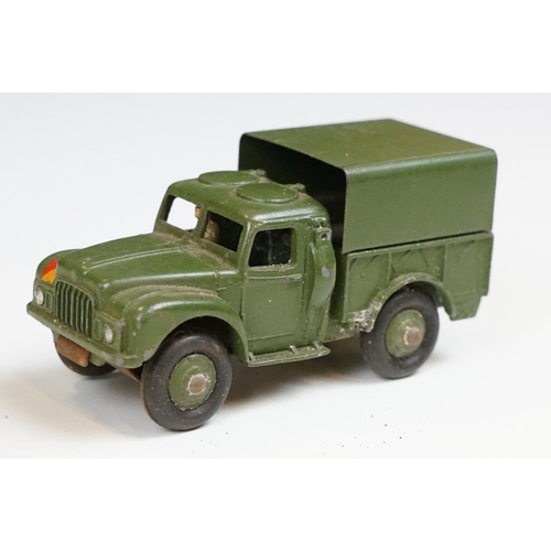 238 - Seven boxed Dinky military diecast models to include 660 Tank Transporter, 692 5.5 Medium Gun (end f... 