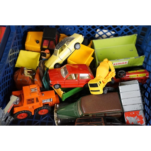 139 - Quantity of play worn mid 20th C onwards diecast models to include Dinky, Corgi, Matchbox, Burago et... 