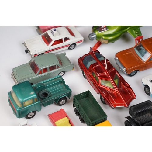 176 - 31 play worn diecast models, mostly mid 20th C, to include Dinky, Corgi, Matchbox & Triang Spot-On, ... 