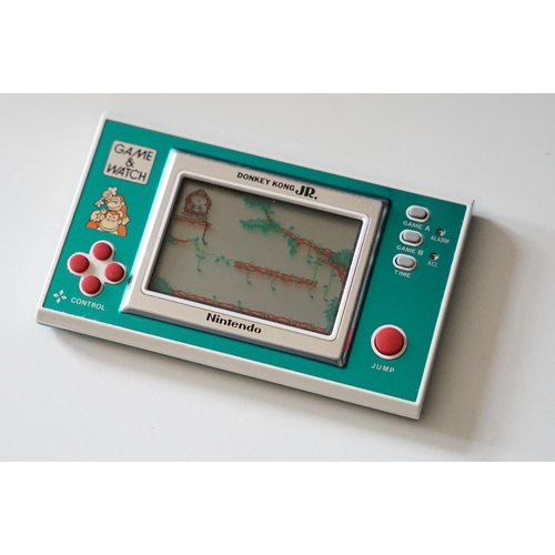 384 - Retro Gaming - Nintendo Game & Watch Donkey Kong Jr handheld game, a few surface scratches but gd ov... 