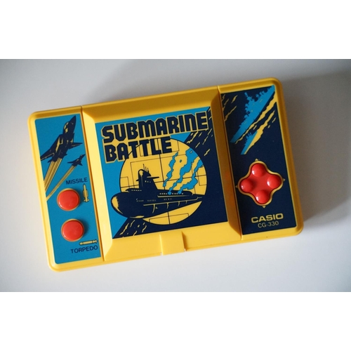 385 - Retro Gaming - Boxed Casio Submarine Battle CG-330 Electronic handheld game plus a Casio Western Bar... 