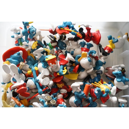 392 - Approx 96 Peyo / Schleich Smurfs figures including Windsurfer Smurf, Astronomer Smurf, Pizza Smurf e... 