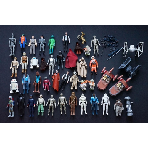 403 - Star Wars - 40 Original US Star Wars figures to include R2-D2, Chewbacca, R5-D4, Ben Obi Wan Kenobi,... 