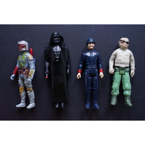 403 - Star Wars - 40 Original US Star Wars figures to include R2-D2, Chewbacca, R5-D4, Ben Obi Wan Kenobi,... 