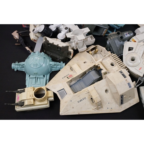 394 - Collection of original play worn Star Wars vehicles / vehicle parts & accessories, to include 3 x Sn... 