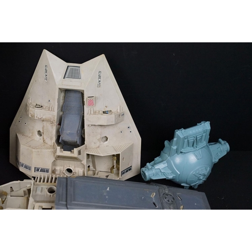 394 - Collection of original play worn Star Wars vehicles / vehicle parts & accessories, to include 3 x Sn... 