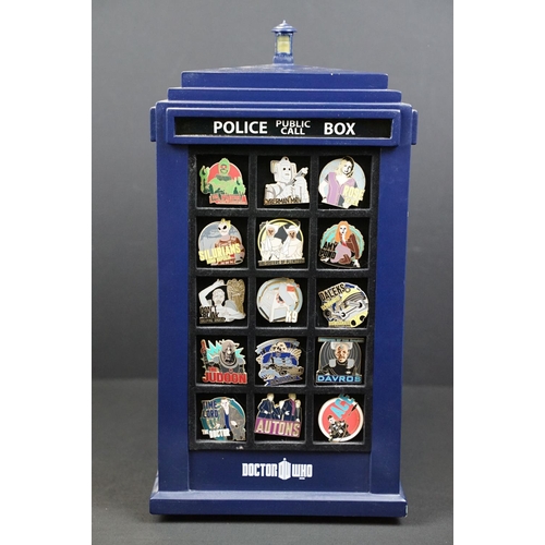 408 - Doctor Who - Danbury Mint Doctor Who Tardis revolving pin badge holder, complete with 60 Doctor Who ... 