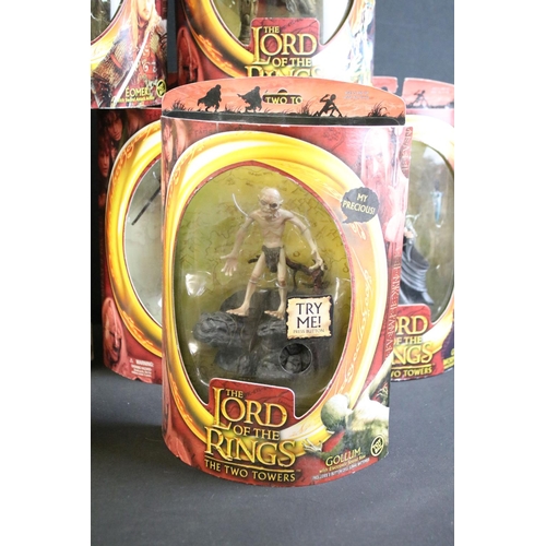 338 - Collection of 12 boxed Toy Biz The Lord Of The Rings The Two Towers figures to include Berserker Uru... 