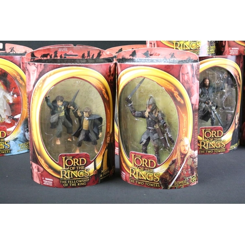 339 - Collection of 12 boxed Toy Biz The Lord Of The Rings The Two Towers figures to include Prologue Elve... 