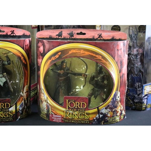 340 - Collection of 11 boxed Toy Biz The Lord Of The Rings figures and figures sets to include 2 x Electro... 