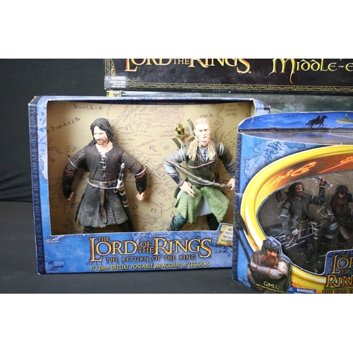 343 - Collection of seven boxed Toy Biz The Lord Of The Rings figures and figure sets to include Elves Of ... 