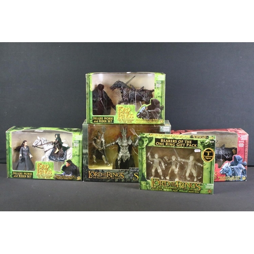 347 - Collection of five boxed Toy Biz The Lord Of The Rings The Fellowship Of The Ring to include 2 x Rin... 